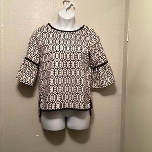 Max Studio Black and White Bell Sleeve Blouse L
